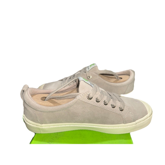 ❤️Cariuma Women's 8.5 Men's 7 OCA Low Cloud Grey Suede Sneaker - $105 - Picture 10 of 15